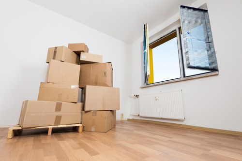 Local removal van service for homes and businesses in Harringay